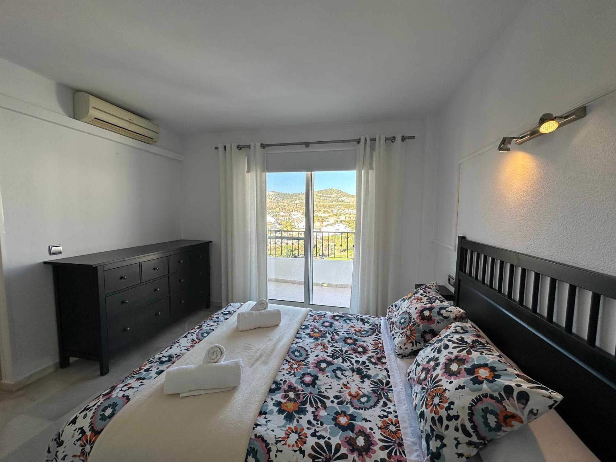 Luminoso Atico Duplex Con Vistas Al Mar Apartment Malaga Exterior photo